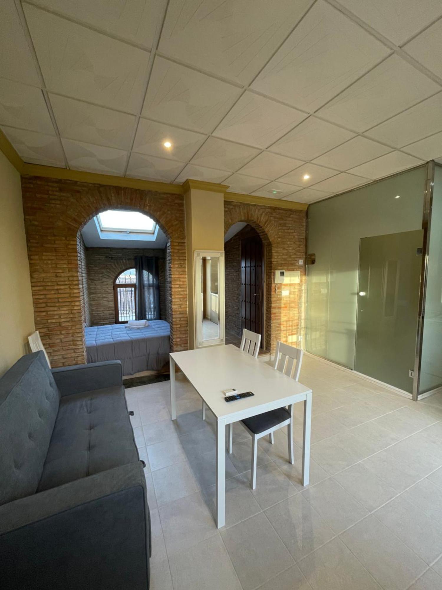 Abeto Apartment *