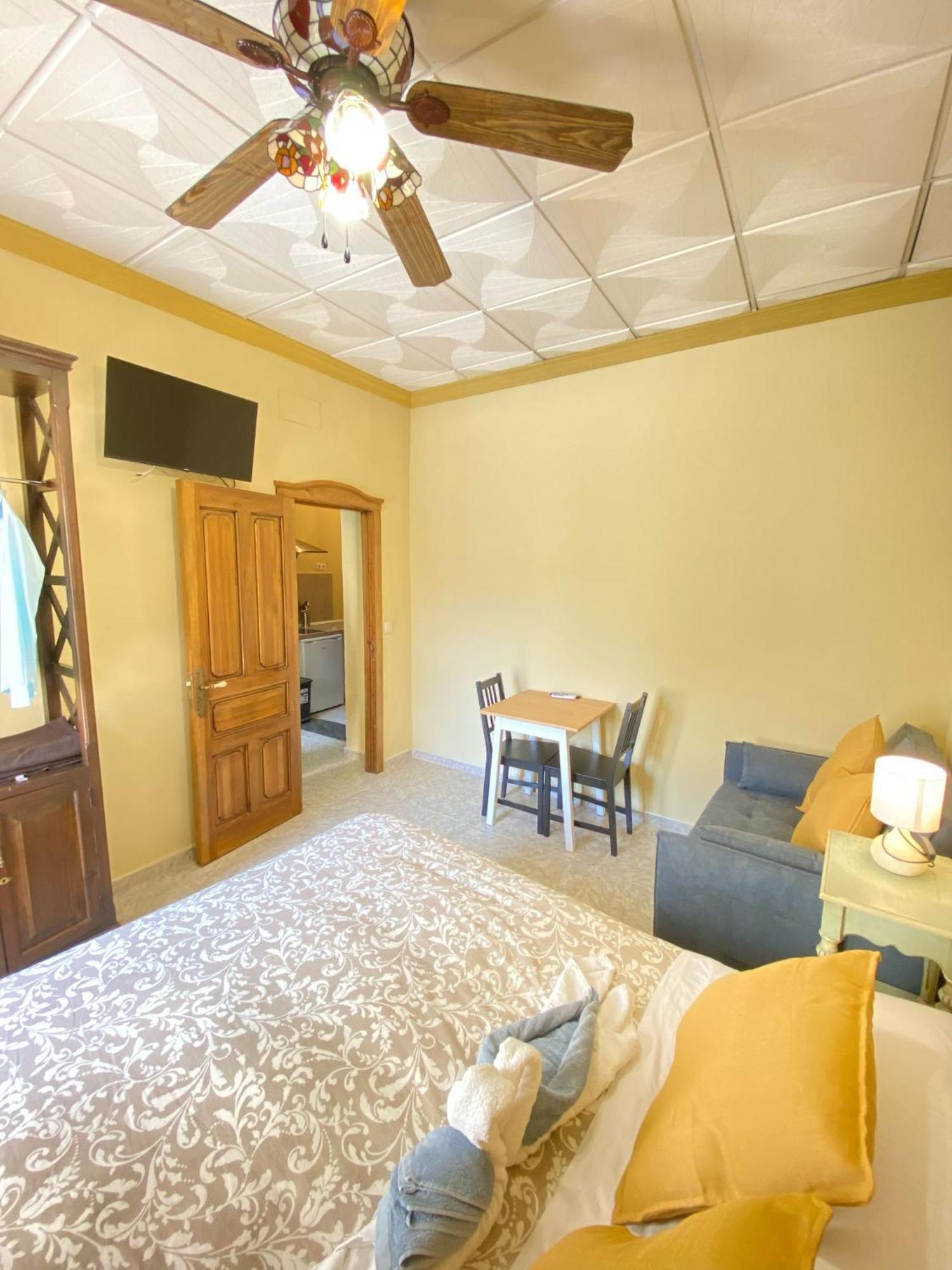 Abeto Apartment *